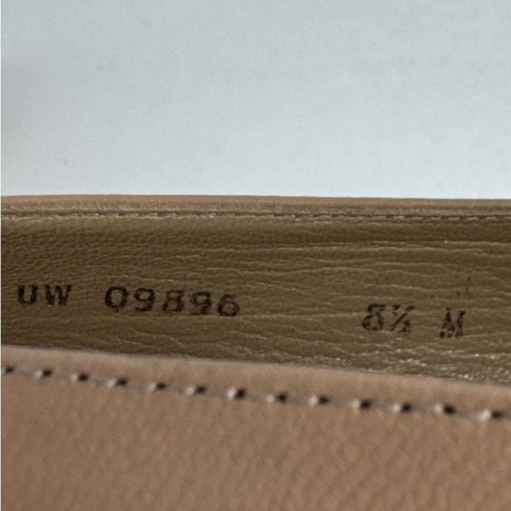 Stuart Weitzman Stuart Heel 8.5 Beige Leather 3" heel - Picture 9 of 9